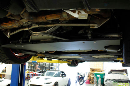 Flat Underbody Panel Kit - Porsche 981 Cayman GT4